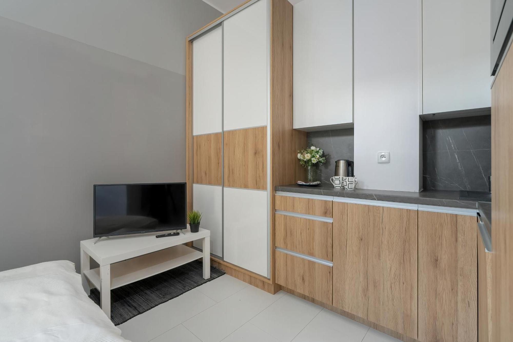 Cosy Studios Gasiorowskich By The Wilson Park By Noclegi Renters Poznan Ngoại thất bức ảnh